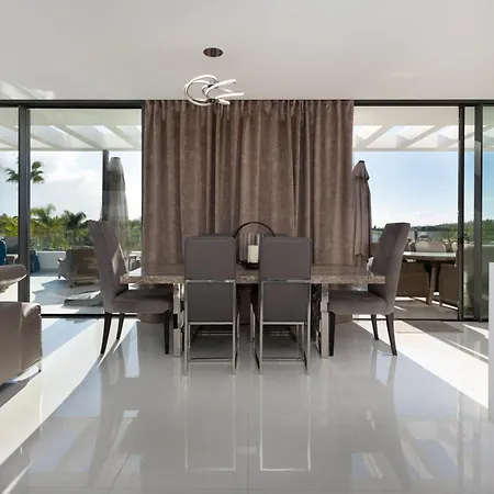 Duplex Penthouse In Cataleya *