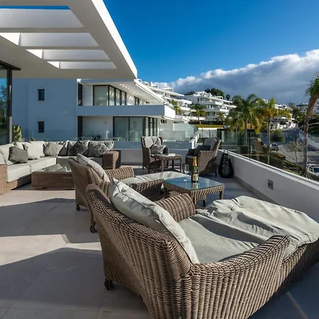 Duplex Penthouse In Cataleya Apartment