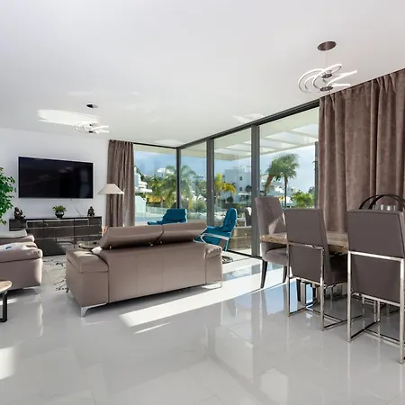 Duplex Penthouse In Cataleya * Estepona