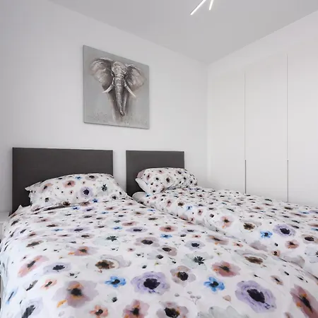 Duplex Penthouse In Cataleya *